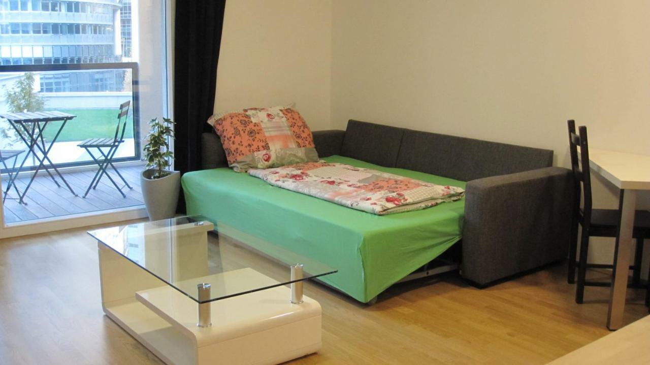 Apartment With Parking On Premise Wien Exterior foto